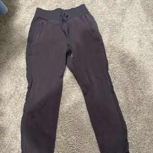 Lululemon joggers
